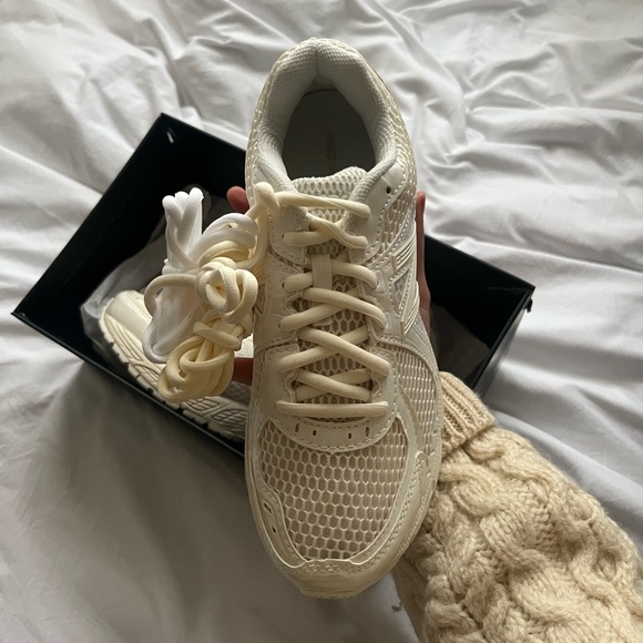 Aime Leon Dore (ALD) x New Balance 860 v2 - Picture 4 of 7